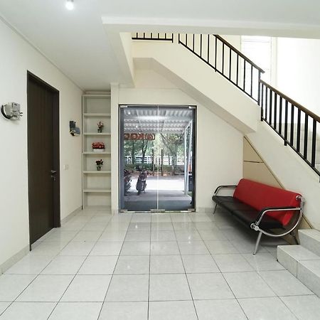 Koolkost Near Universitas Prasetiya Mulya Pagedangan Екстер'єр фото