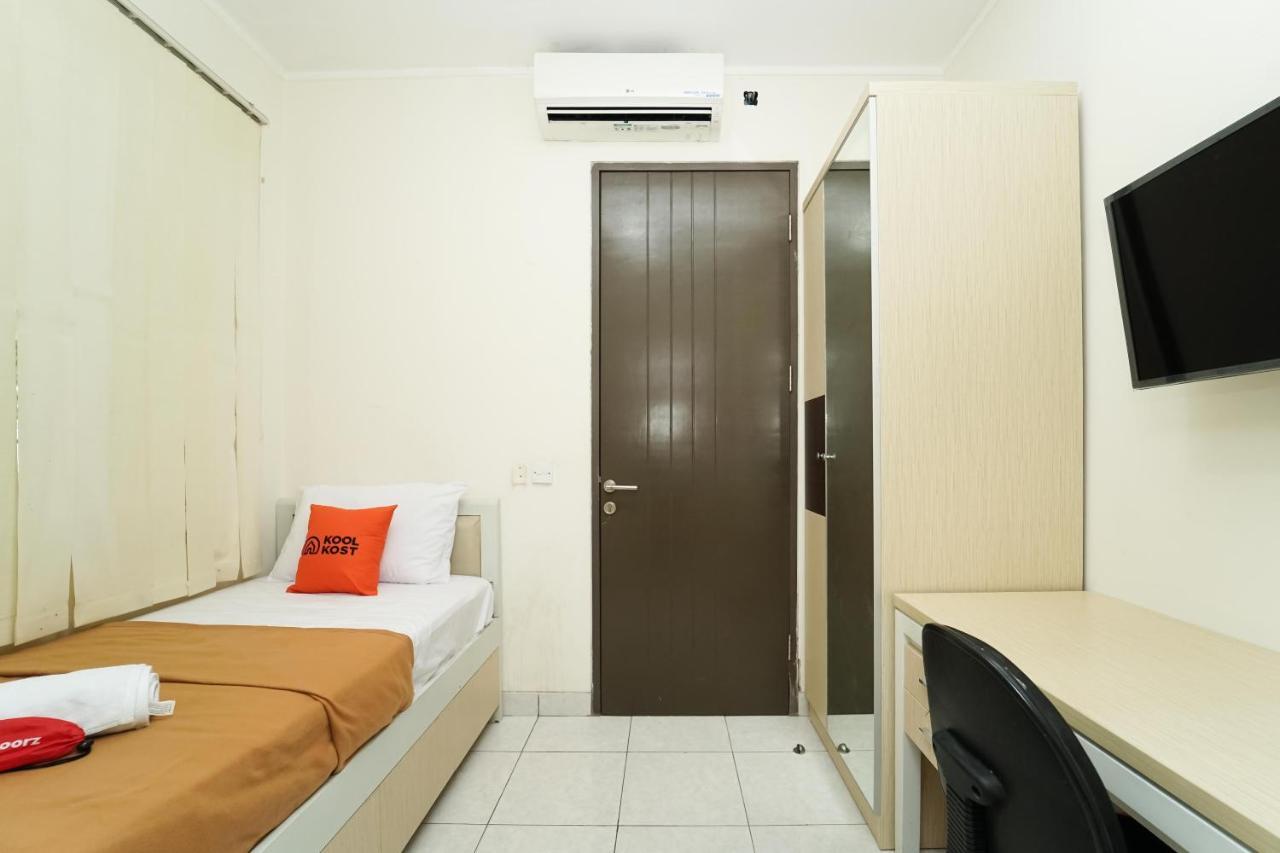 Koolkost Near Universitas Prasetiya Mulya Pagedangan Екстер'єр фото