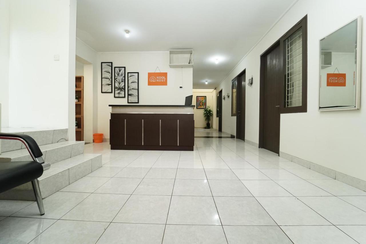 Koolkost Near Universitas Prasetiya Mulya Pagedangan Екстер'єр фото