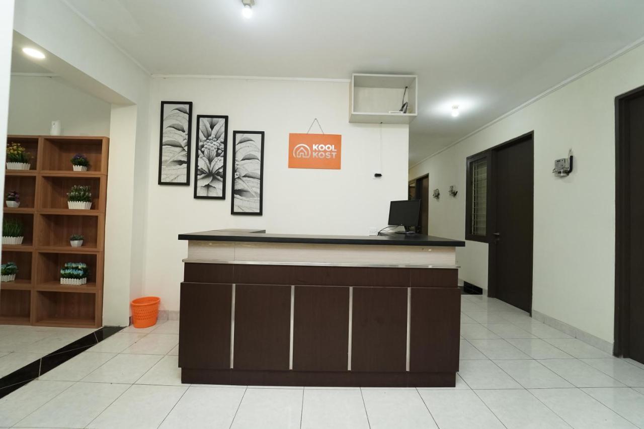 Koolkost Near Universitas Prasetiya Mulya Pagedangan Екстер'єр фото